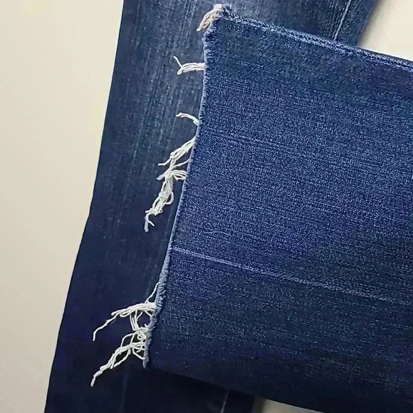 MADEWELL Cali Demi-Boot Jeans in Distressed Medium Wash Size 24 - Picture 14 of 14